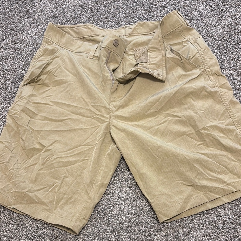 Men's Tan Shorts